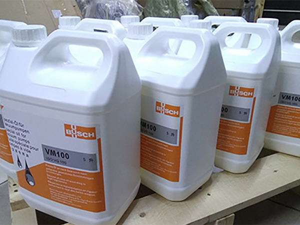 普旭真空泵油和普通潤滑油有什么區(qū)別？在真空中有哪些作用？